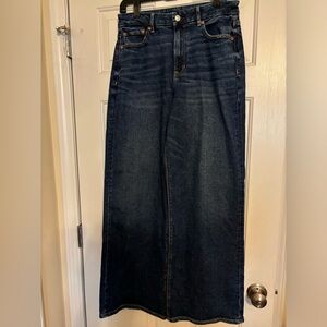 American Eagle Baggy Wide Leg Jeans Size 10 Regular.